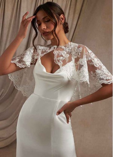 Dwolves Hephzibah Lace Tulle Wrap