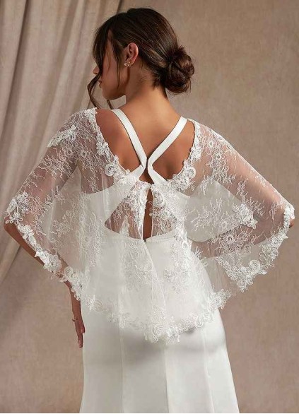 Dwolves Hodesh Lace Tulle Wrap Dwolves Hodesh Lace Tulle Wrap