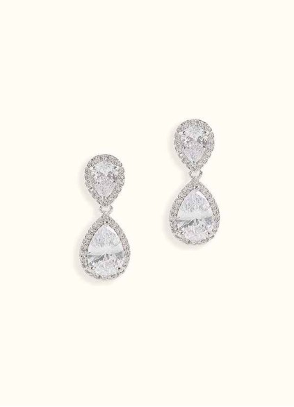 Stunning Silver Teardrop Earrings Stunning Silver Teardrop Earrings