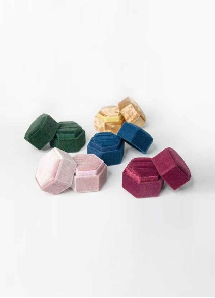 Soft Velvet Ring Box Soft Velvet Ring Box