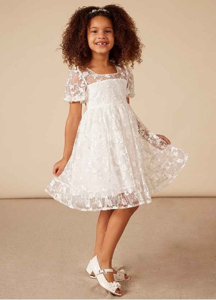 Dwolves Carmina Flower Girl Dress Dwolves Carmina Flower Girl Dress