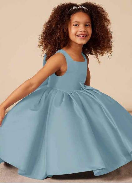 Dwolves Bo Peep Flower Girl Dress Dwolves Bo Peep Flower Girl Dress