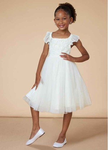 Dwolves Amely Flower Girl Dress