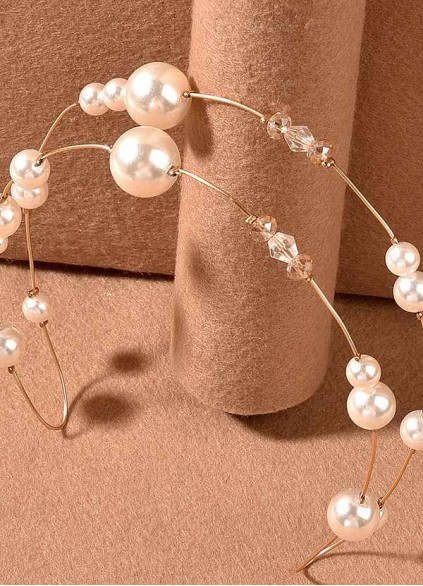 A Pearly Night Headband A Pearly Night Headband